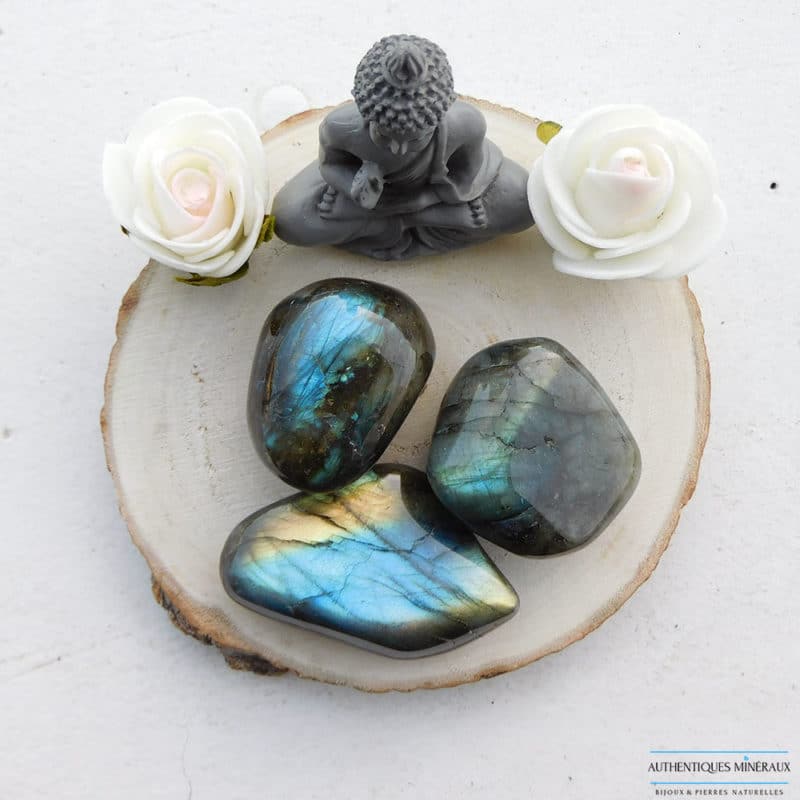 Pierre roulée labradorite